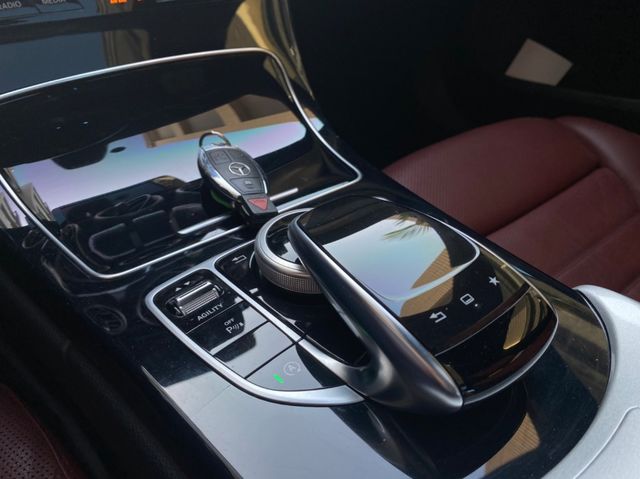 M-BENZ賓士 C300  第8張相片