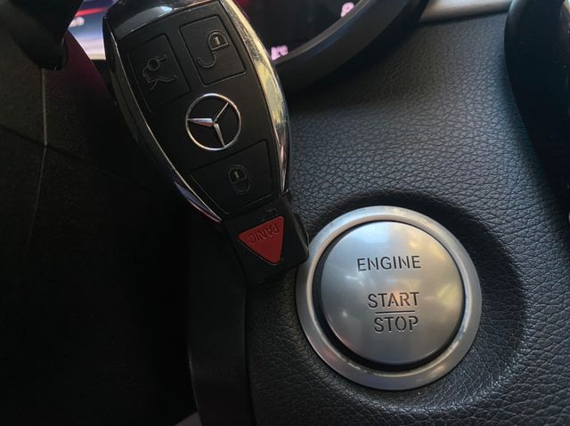 M-BENZ賓士 C300  第10張相片