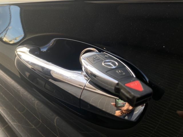 M-BENZ賓士 C300  第16張相片
