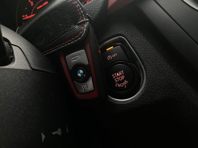 BMW寶馬 318D SEDAN  第16張相片