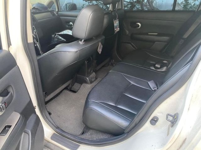 NISSAN日產 TIIDA  第4張相片