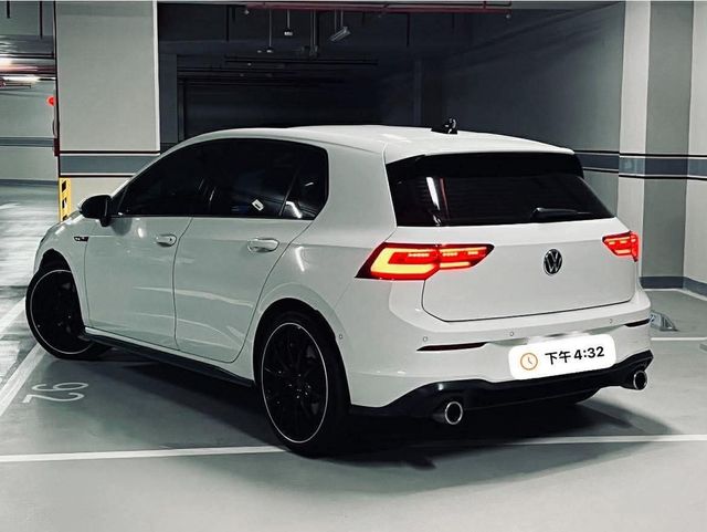 VOLKSWAGEN福斯 GOLF GTI  第2張相片