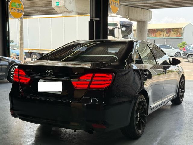 TOYOTA豐田 CAMRY  第2張相片