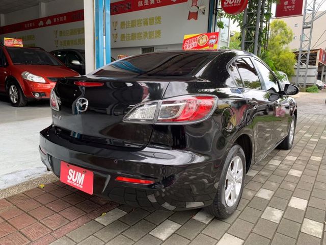 微笑馬三 1.6 四門 流利外型年輕首選 第三方YES認證車!!  第4張相片