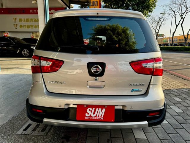 超值商用車省油好載貨 2017年LIVINA 1.6  第5張相片