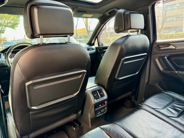 TIGUAN 2.0滿配歐系操控豪華休旅  第13張相片