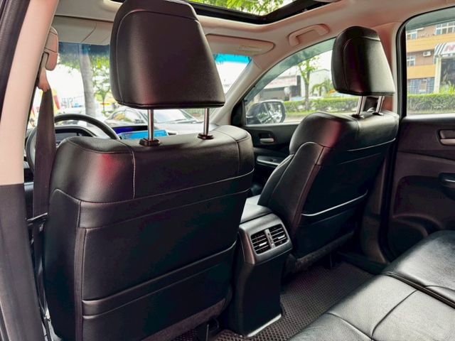 CRV 2.4 VTi-S版本 安卓機/HID頭燈/天窗/定速巡航  第14張相片