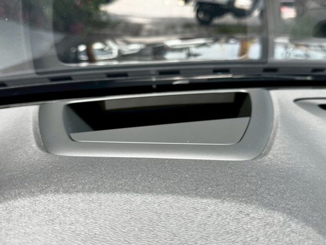 旅行式V60 B3油電  第2張相片