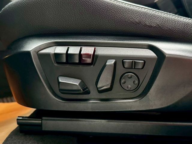 2017年式BMW X3 20i領航版汽油一手車滿配360環景/摸門/全景天窗  第11張相片