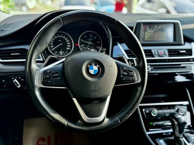 2016年式218D 柴油七人座超好開省油省稅金  第8張相片