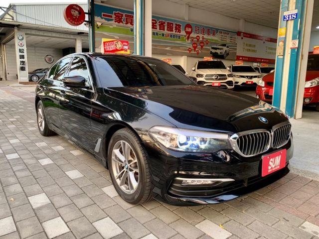 G30 520D 2.0 豪華柴油轎車  第2張相片