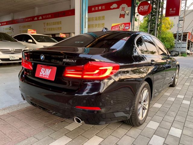 G30 520D 2.0 豪華柴油轎車  第3張相片