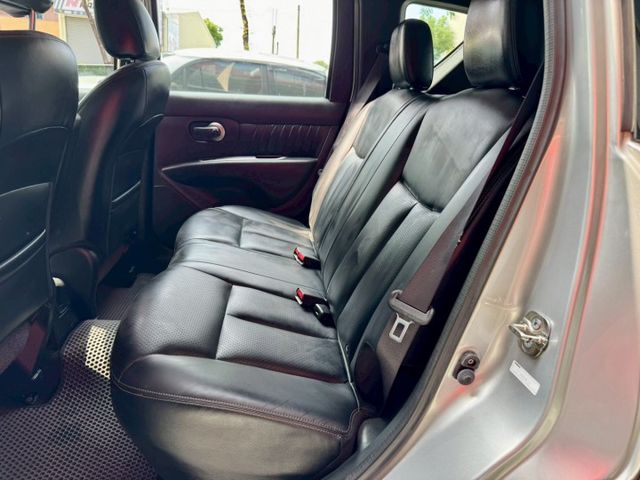 2019年式LIVINA 1.6  第9張相片