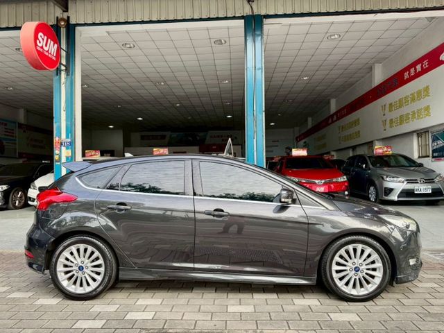 2017年式FOCUS 1.5渦輪S運動版豪華滿配  第4張相片