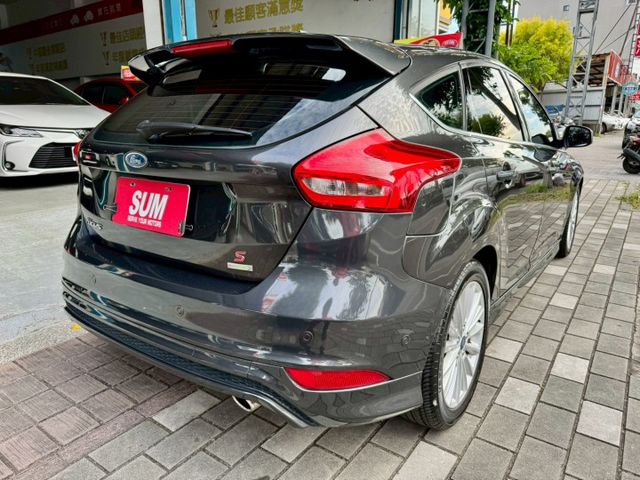 2017年式FOCUS 1.5渦輪S運動版豪華滿配  第5張相片