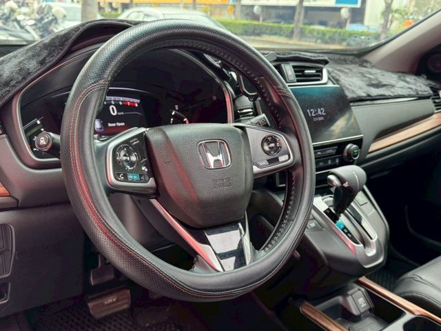 五代CRV 頂規S版本 YES認證車  第6張相片