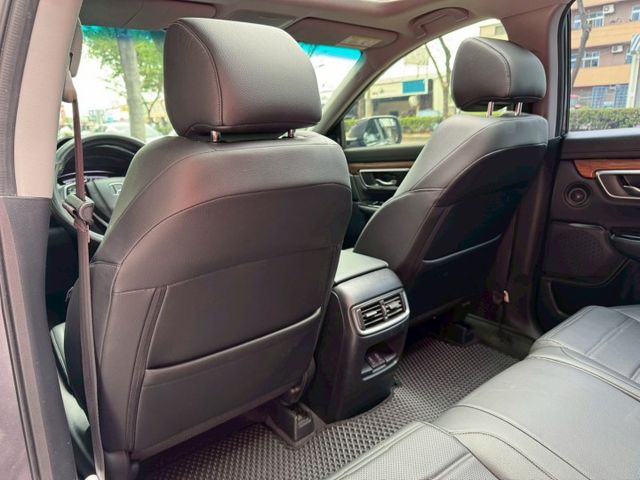 五代CRV 頂規S版本 YES認證車  第9張相片