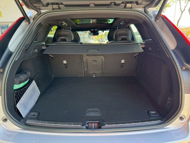 XC60 B5 R版油電  第11張相片