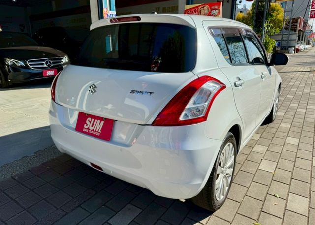 SWFIT GX頂規版!!有影音倒車顯影 認證車  第4張相片