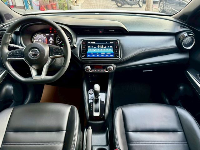 KICKS智行旗艦版1.5 五大保固低里程認證車  第8張相片