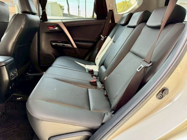 2017年式RAV4尊爵版!!有ACC跟車/環景  第10張相片