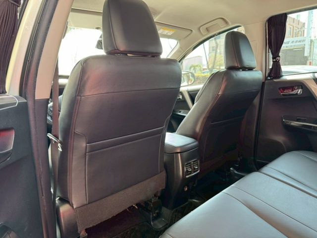 2017年式RAV4尊爵版!!有ACC跟車/環景  第12張相片