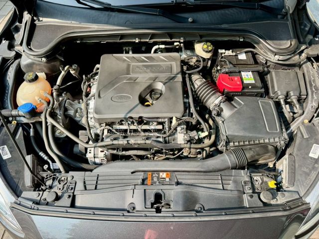 2020年式FOCUS 1.5 ST-LINE  第11張相片