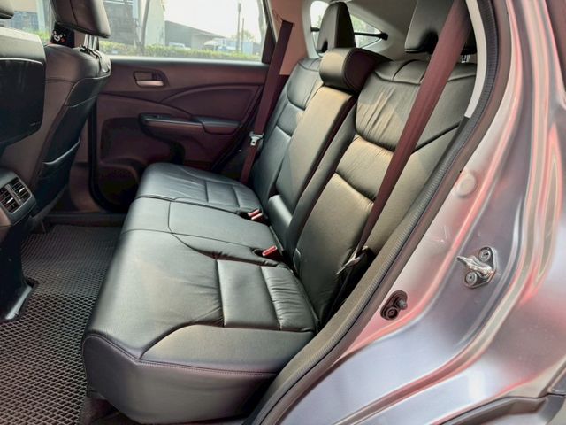 一手車原廠保養紀錄超低里程保證6萬公里國民休旅車CRV 2.4 載貨空間一流  第8張相片