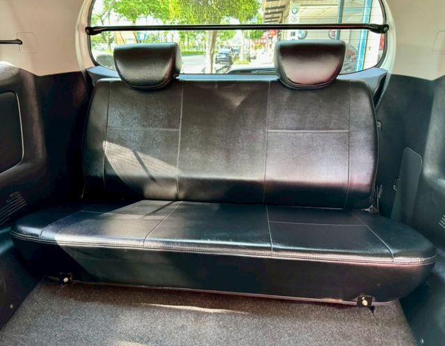 INNOVA G版 稀有七人座5+2 皮椅/後座出風口/ABS  第11張相片