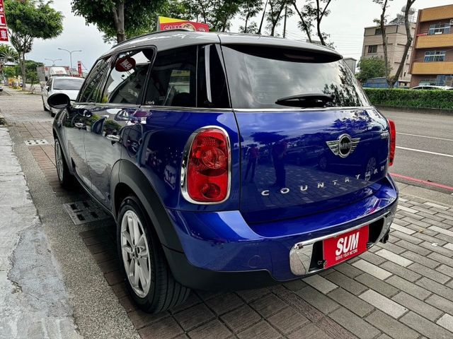 藍白雙色獨特稀有MINI COUNTRYM 1.6  第7張相片