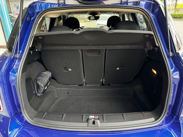 藍白雙色獨特稀有MINI COUNTRYM 1.6  第13張相片