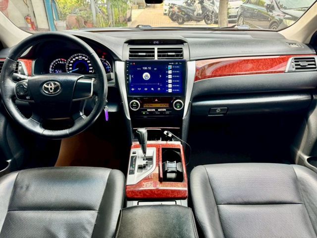 CAMRY 2.0汽油 安卓機APPLE CAR PLAY倒車顯影  第9張相片