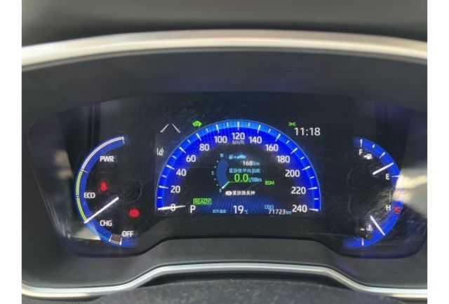 19年ALTIS HYBRID 尊爵版 安全輔助配備滿 里程7萬 省油達人  第7張相片