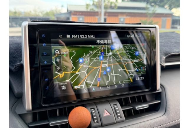 省油耐用 × 高人氣休旅車 2019年出廠，僅跑 6萬公里，車況極佳 原版件  第6張相片