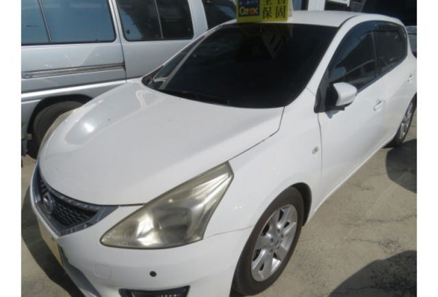 Nissan TIIDA  第2張相片