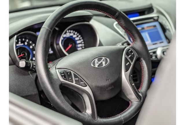 享譽車業．全車全新烤漆【消光黑】 Goo認證車 無事故 旗艦型  第4張相片