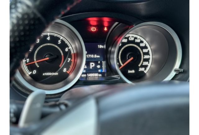 享譽車業．額外升級配備夠齊全 最划算代步車 已提供第三方鑑定報告  第9張相片
