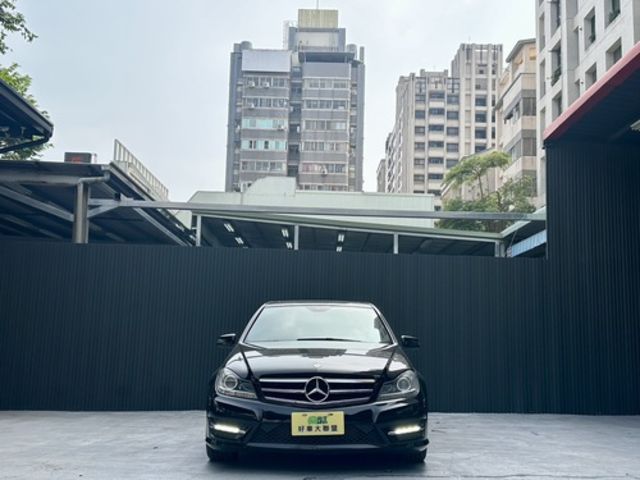 M-BENZ賓士 C250  第2張相片