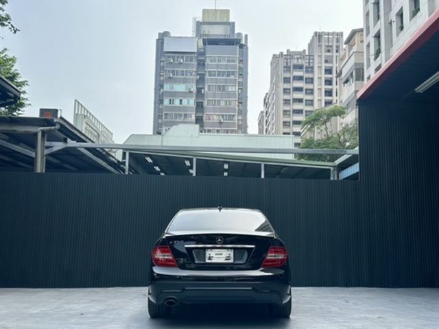 M-BENZ賓士 C250  第4張相片