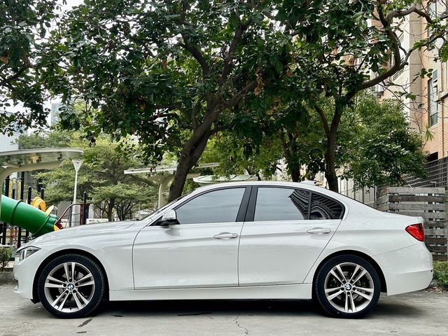 BMW寶馬 316I  第6張相片