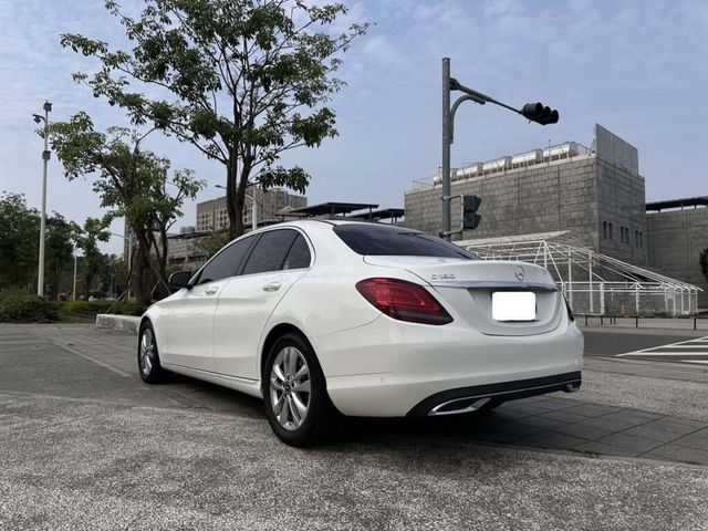 M-BENZ賓士 C180  第3張相片