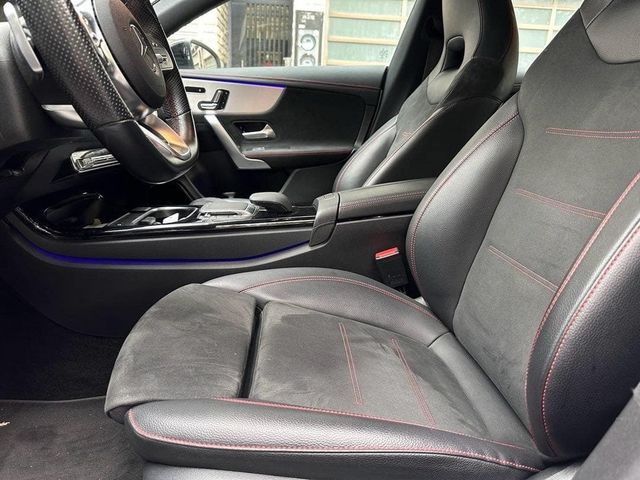 M-BENZ賓士 CLA250  第10張相片