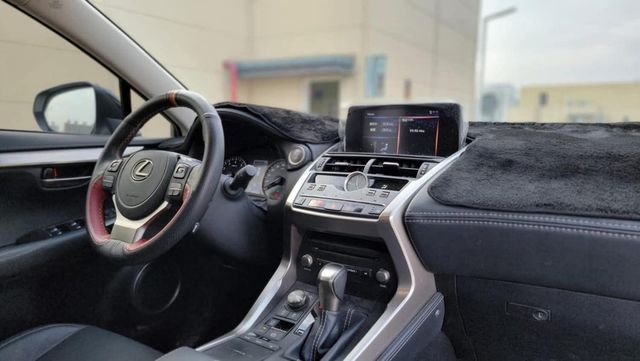 LEXUS凌志 NX200  第9張相片