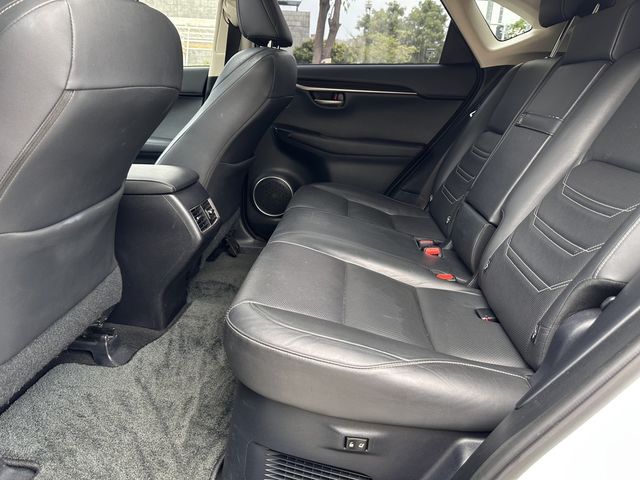 LEXUS凌志 NX200T  第16張相片