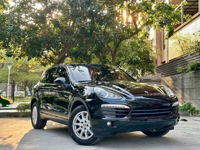 PORSCHE保時捷 CAYENNE  第3張相片