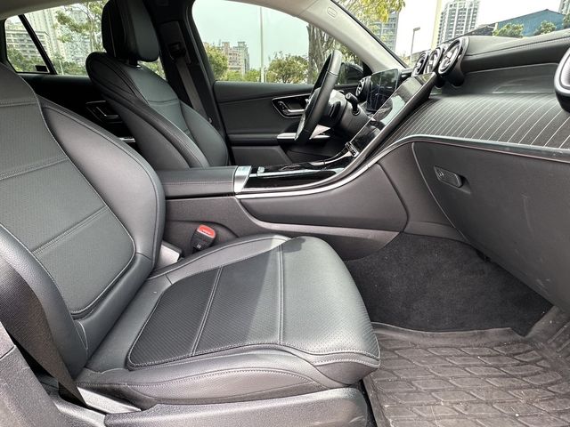 M-BENZ賓士 GLC200  第13張相片