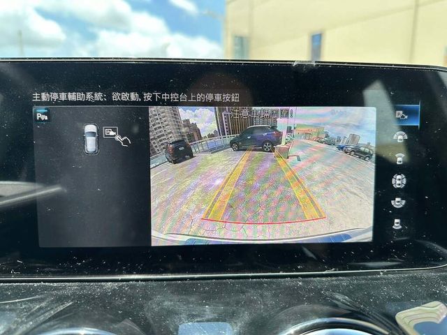 M-BENZ賓士 GLA180  第14張相片