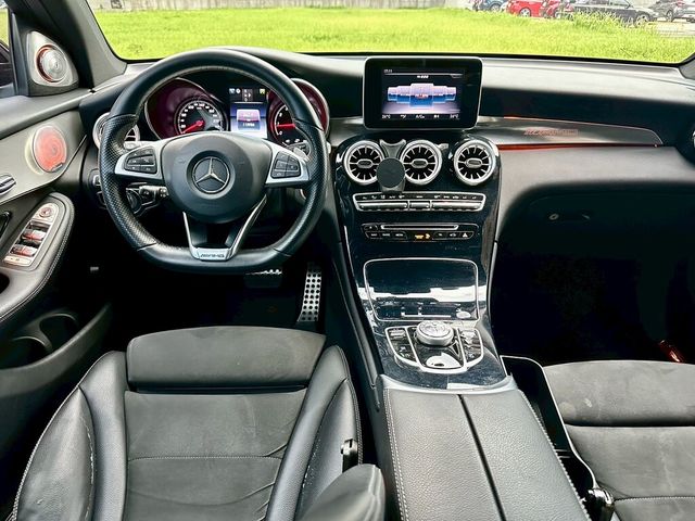 M-BENZ賓士 GLC250  第3張相片