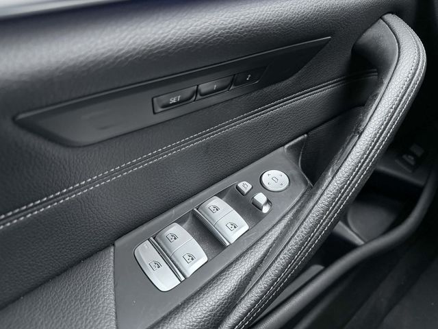 BMW寶馬 520I  第6張相片