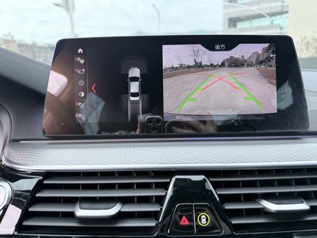 BMW寶馬 520I  第8張相片